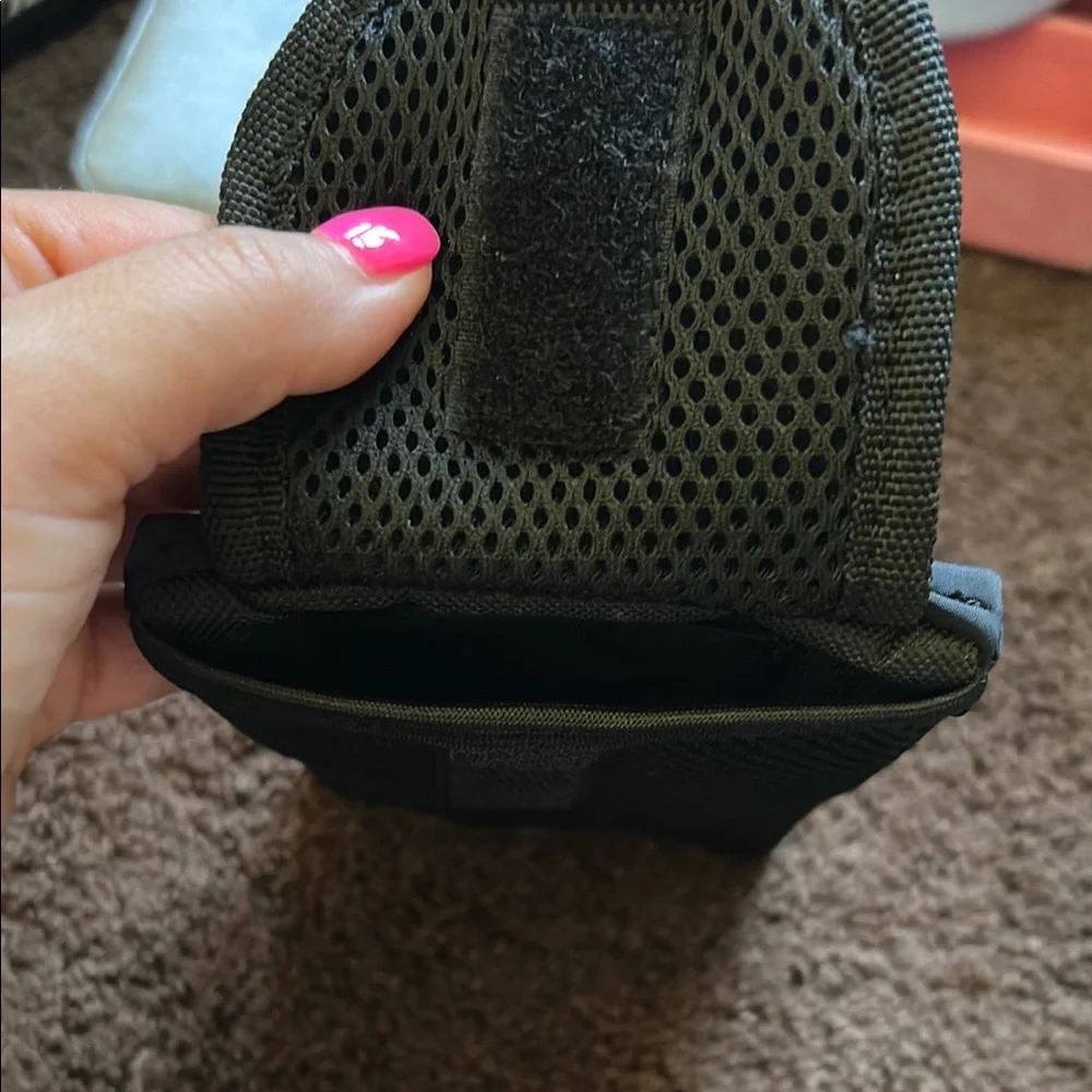 Black Mesh Phone Holder
